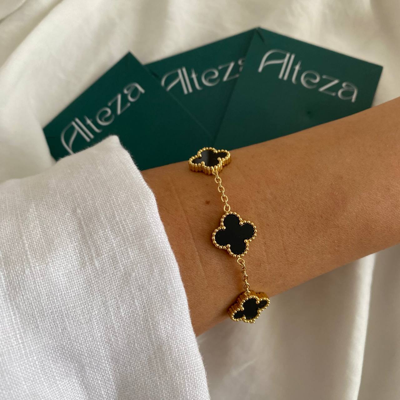 CONJUNTO VALERIA  | 4 PIEZAS (VIP)